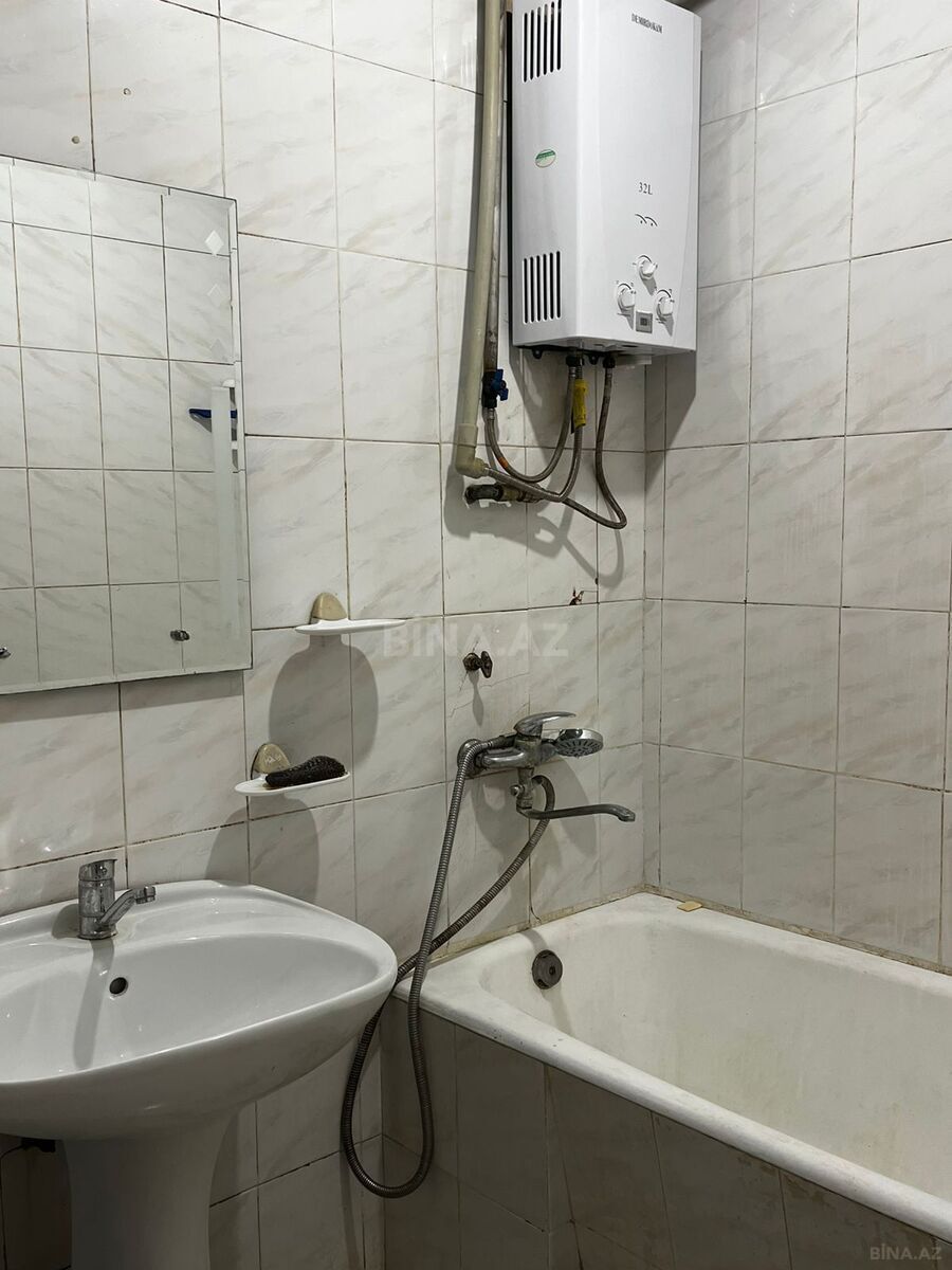2 otaqlı Köhnə tikili, Neftçilər m., Bakı