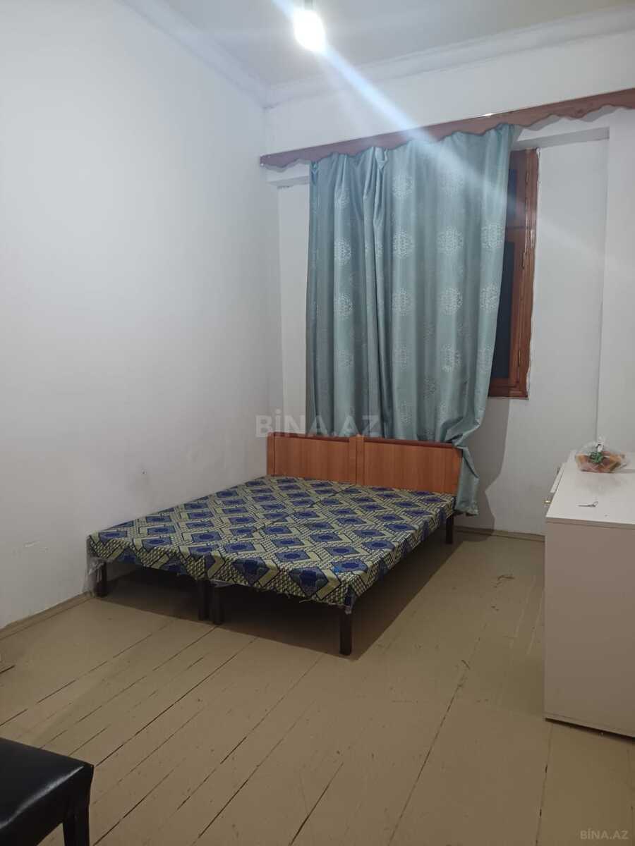 2 otaqlı Köhnə tikili, Neftçilər m., Bakı