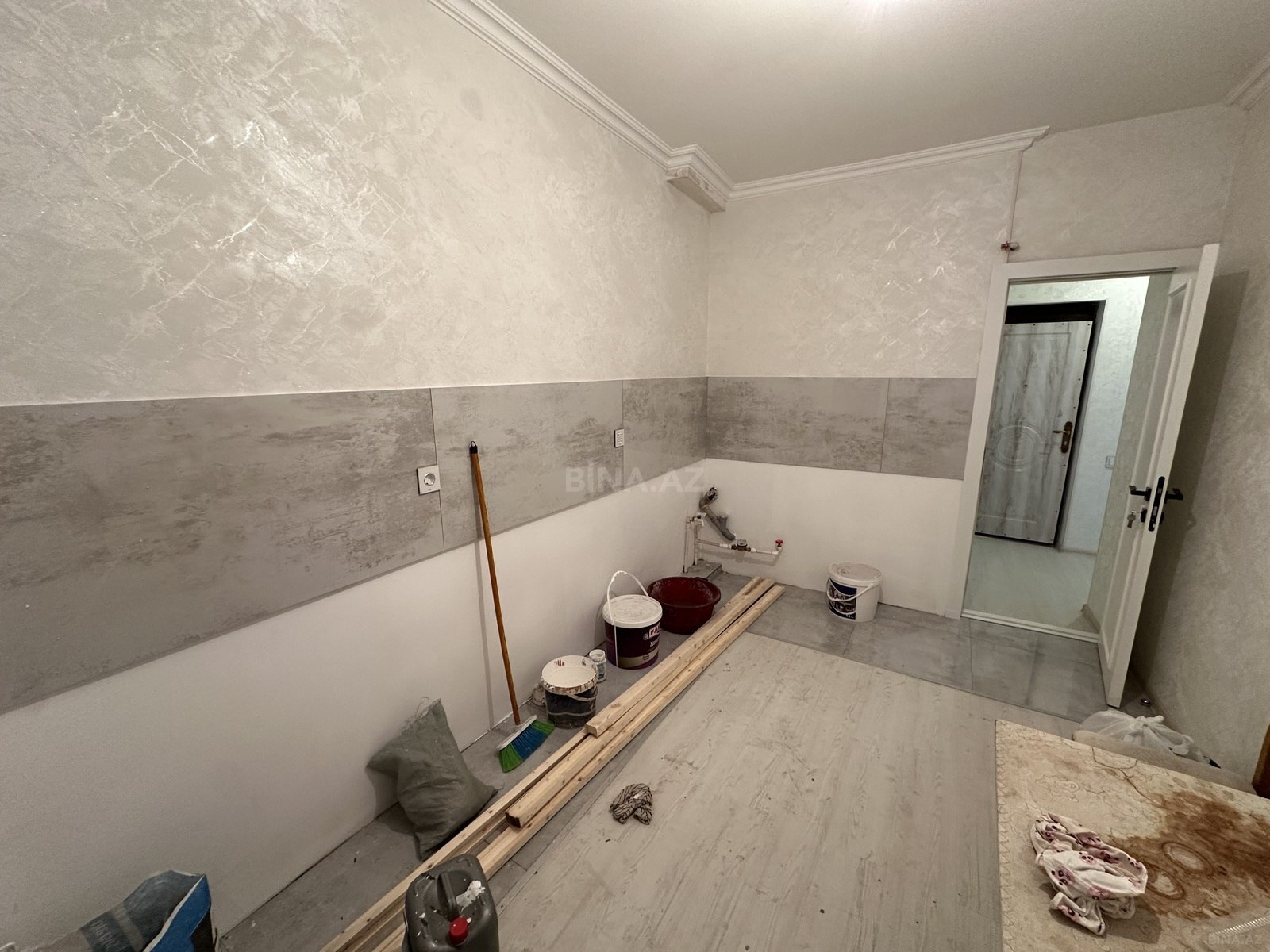 2 otaqlı Köhnə tikili, Lökbatan q., Bakı
