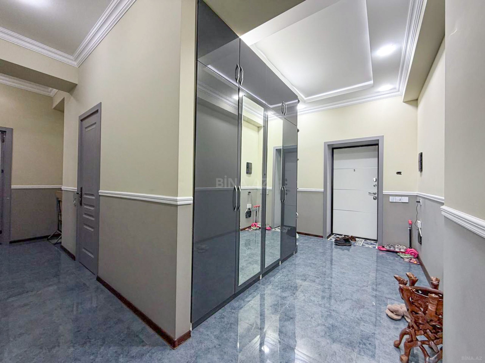 3 otaqlı Yeni tikili, Qara Qarayev m., Bakı