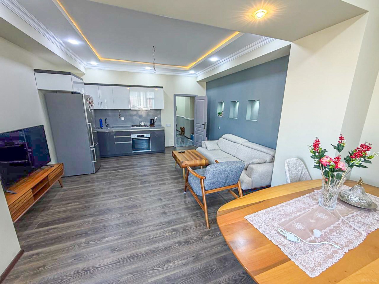 3 otaqlı Yeni tikili, Qara Qarayev m., Bakı