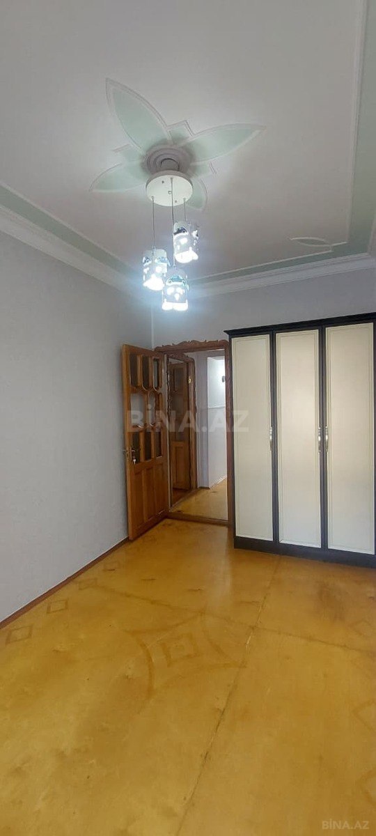 3 otaqlı Köhnə tikili, Pirallahı r., Bakı