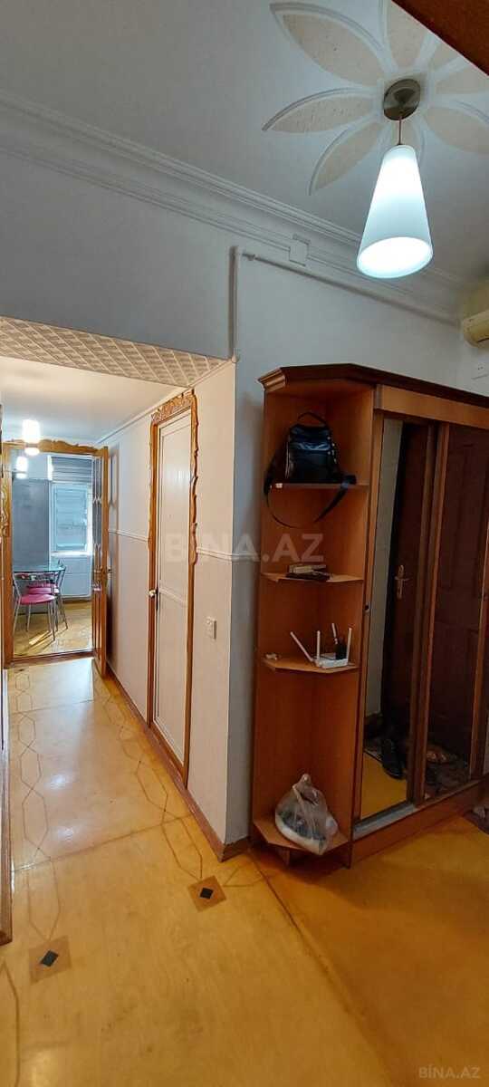 3 otaqlı Köhnə tikili, Pirallahı r., Bakı