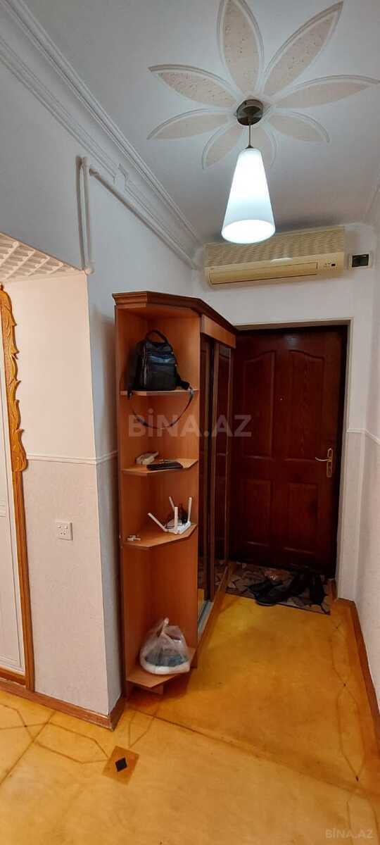 3 otaqlı Köhnə tikili, Pirallahı r., Bakı