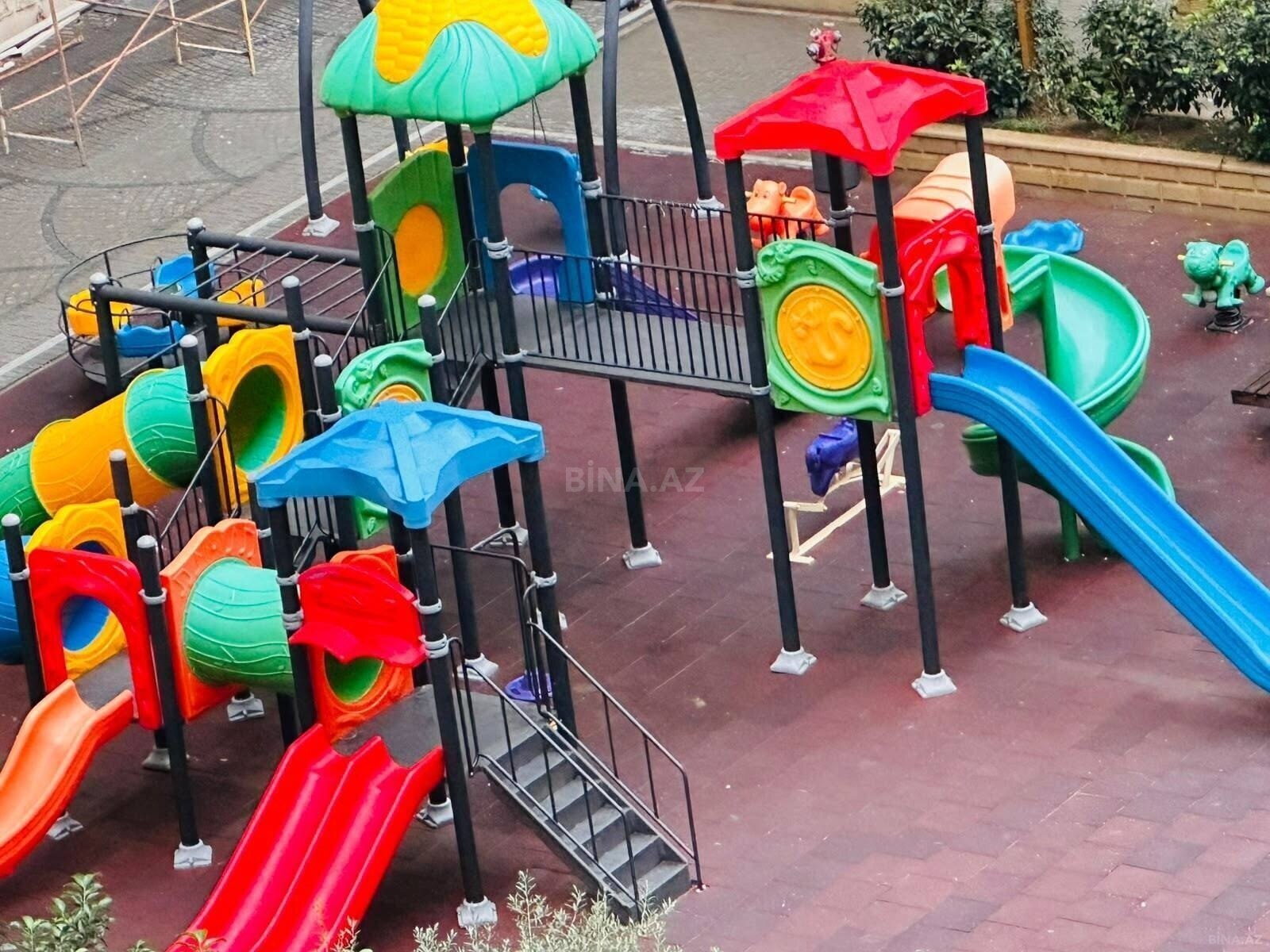 3 otaqlı Yeni tikili, 28 May m., Bakı