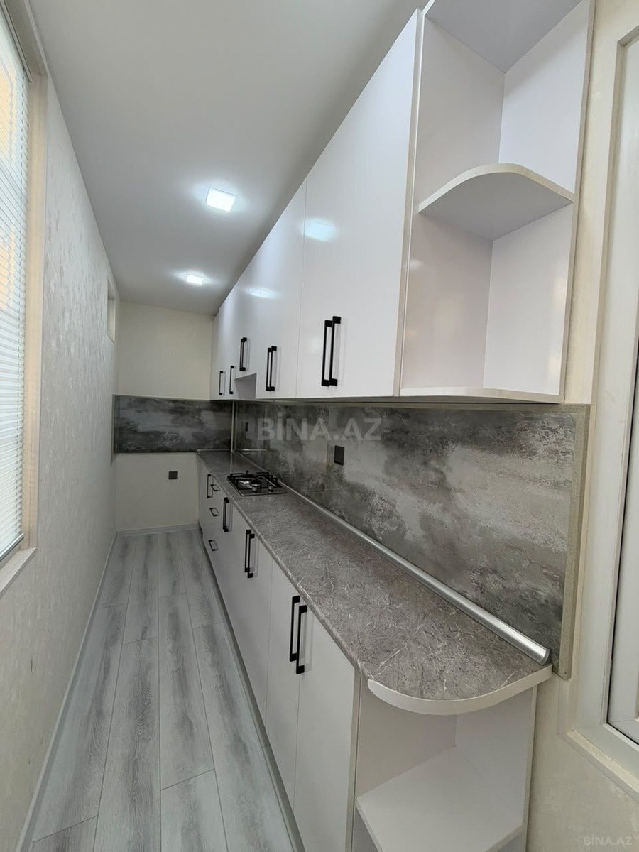 3 otaqlı Köhnə tikili, Həzi Aslanov m., Bakı