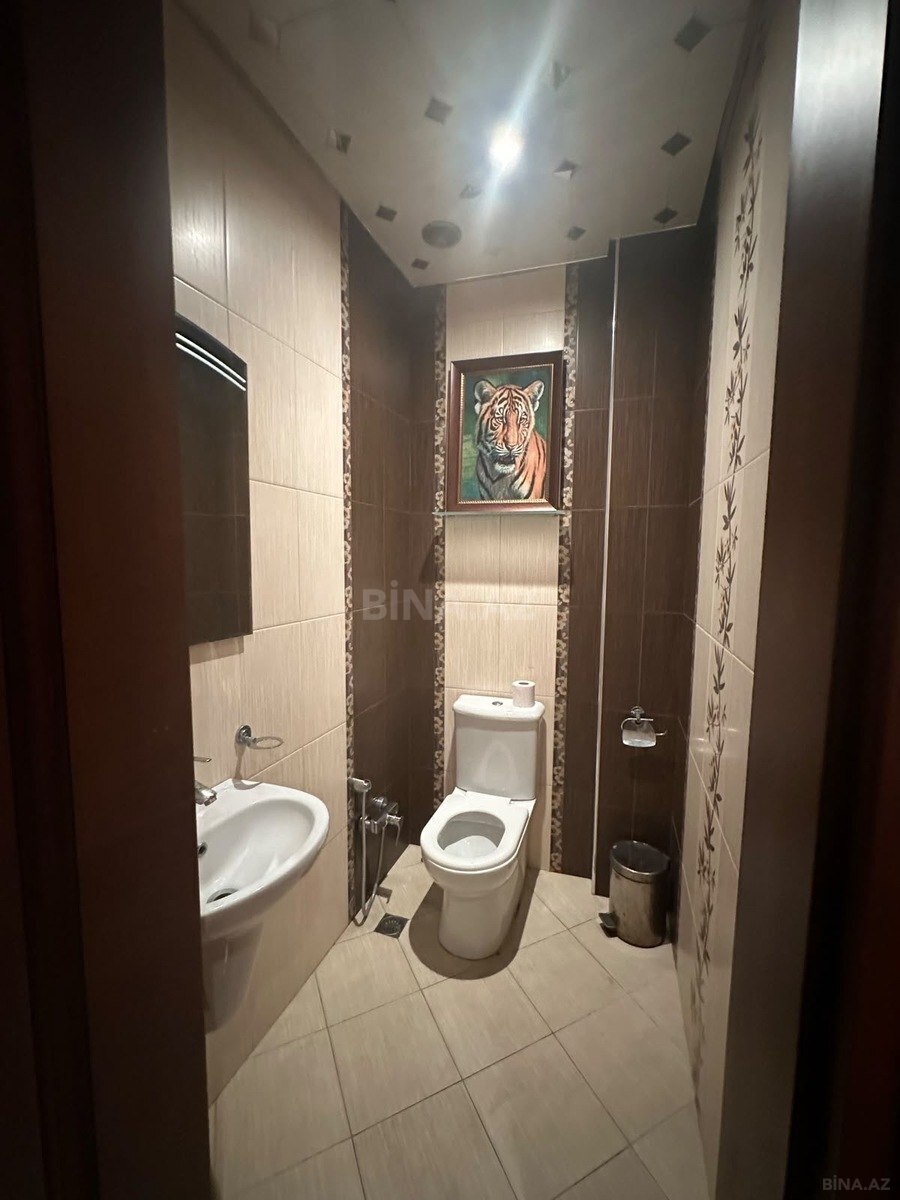 3 otaqlı Yeni tikili, 28 May m., Bakı