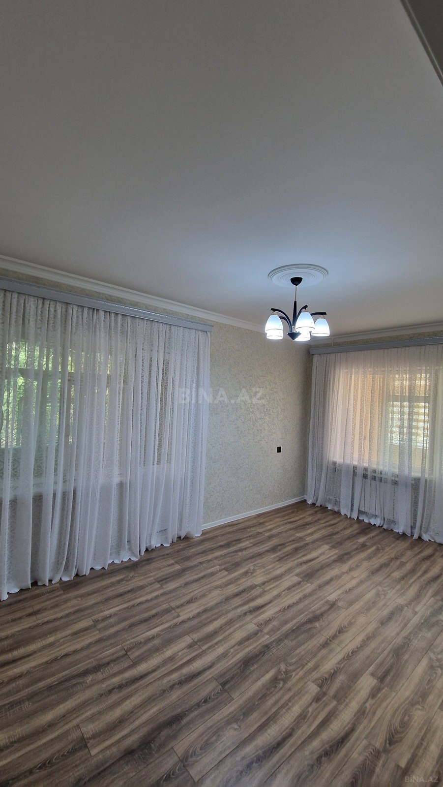 2 otaqlı Köhnə tikili, Azadlıq Prospekti m., Bakı