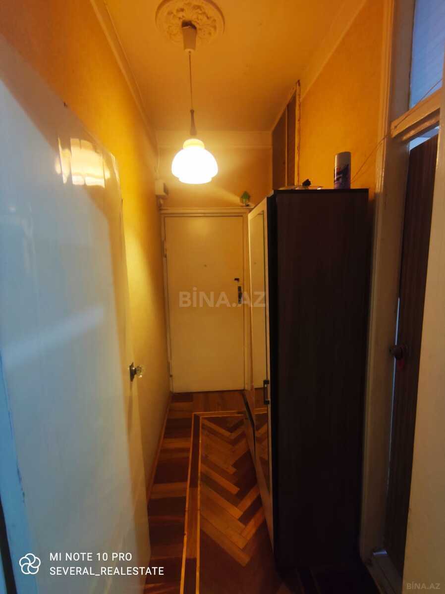 2 otaqlı Köhnə tikili, 8 Noyabr m., Bakı