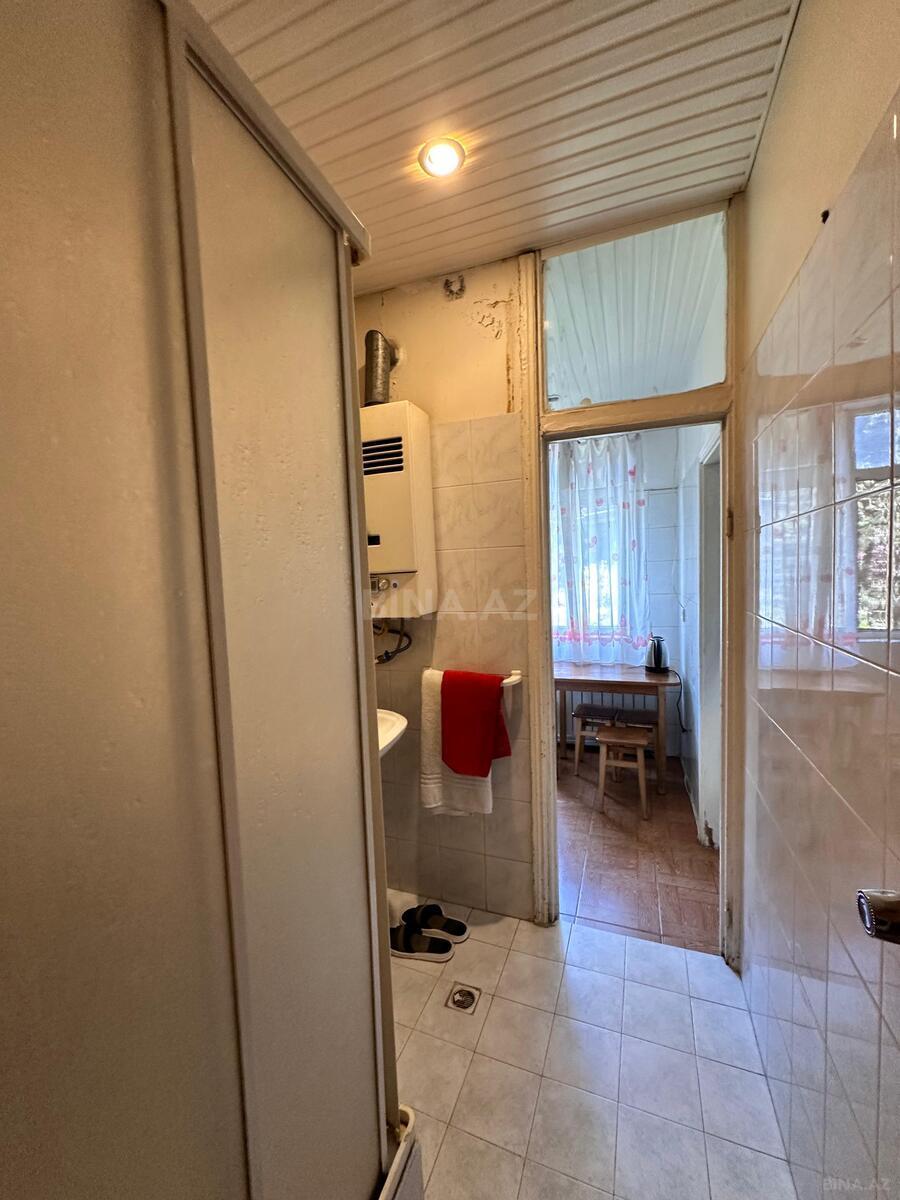 2 otaqlı Köhnə tikili, 8 Noyabr m., Bakı