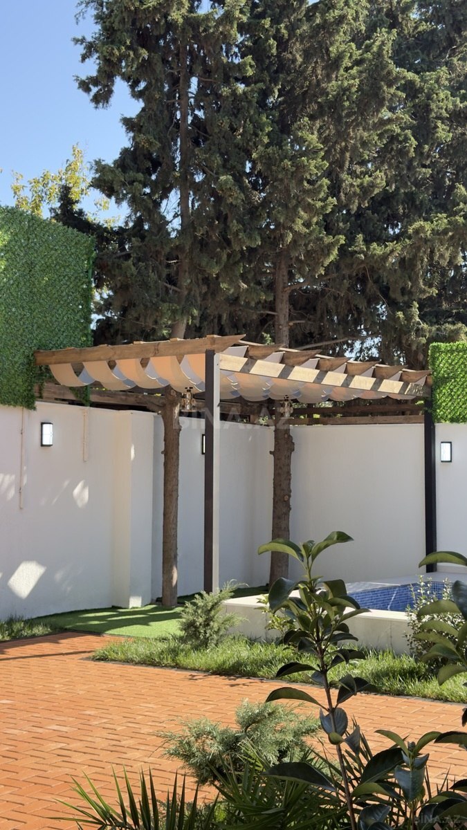 4 otaqlı Həyət evi/Bağ evi, Şüvəlan q., Bakı