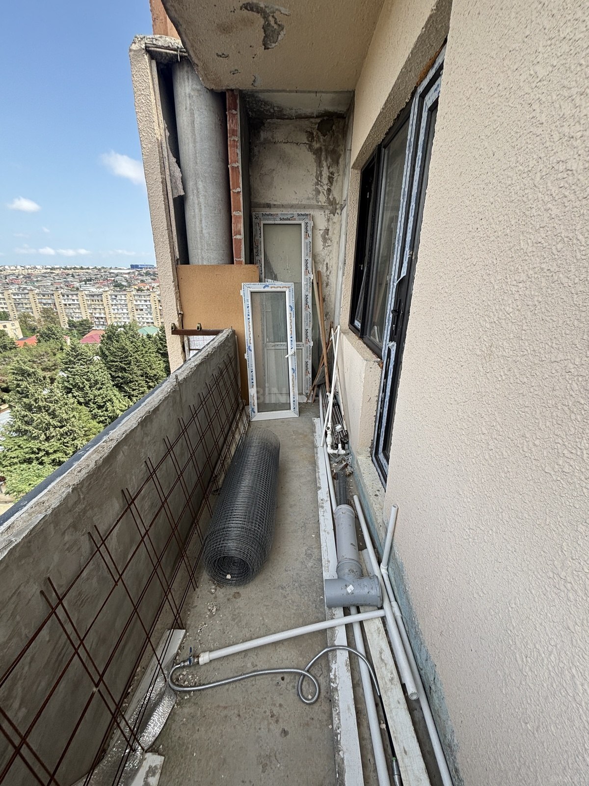 4 otaqlı Köhnə tikili, Qaraçuxur q., Bakı