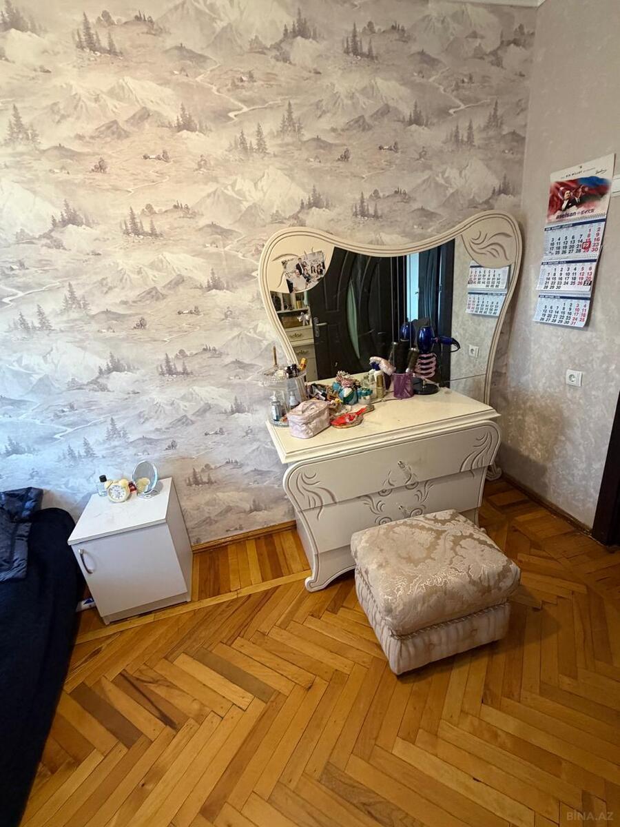 3 otaqlı Köhnə tikili, Yasamal q., Bakı