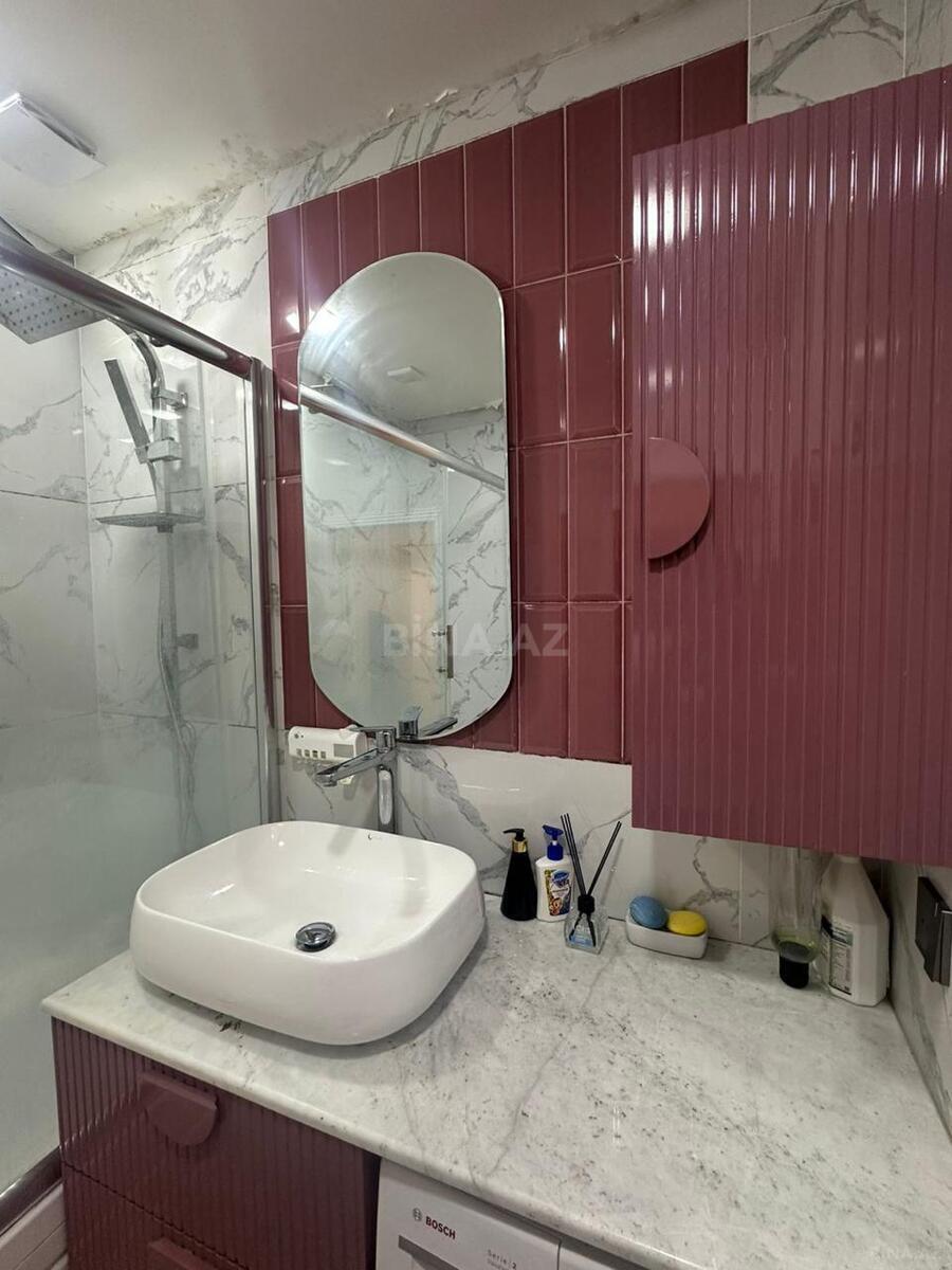2 otaqlı Köhnə tikili, Xalqlar Dostluğu m., Bakı