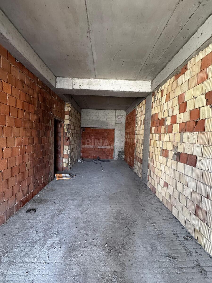 3 otaqlı Yeni tikili, Şah İsmayıl Xətai m., Bakı