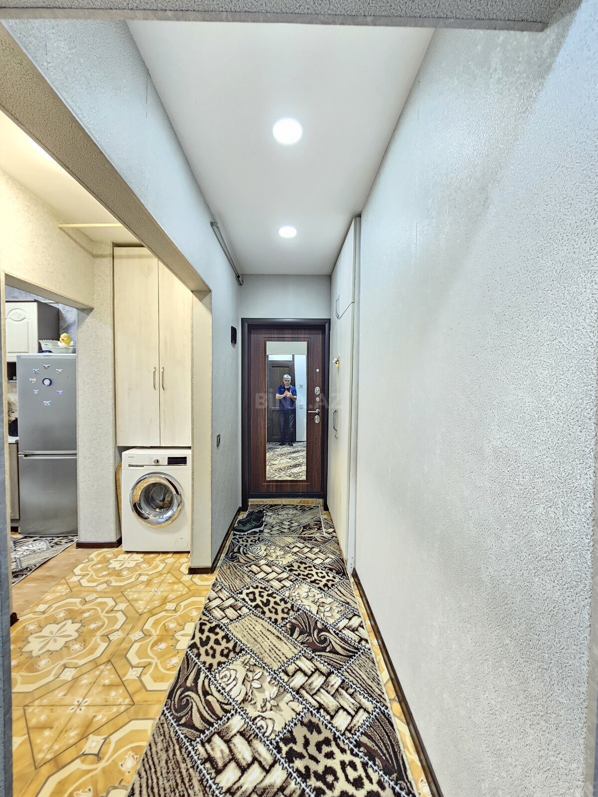 3 otaqlı Köhnə tikili, Yeni Yasamal q., Bakı