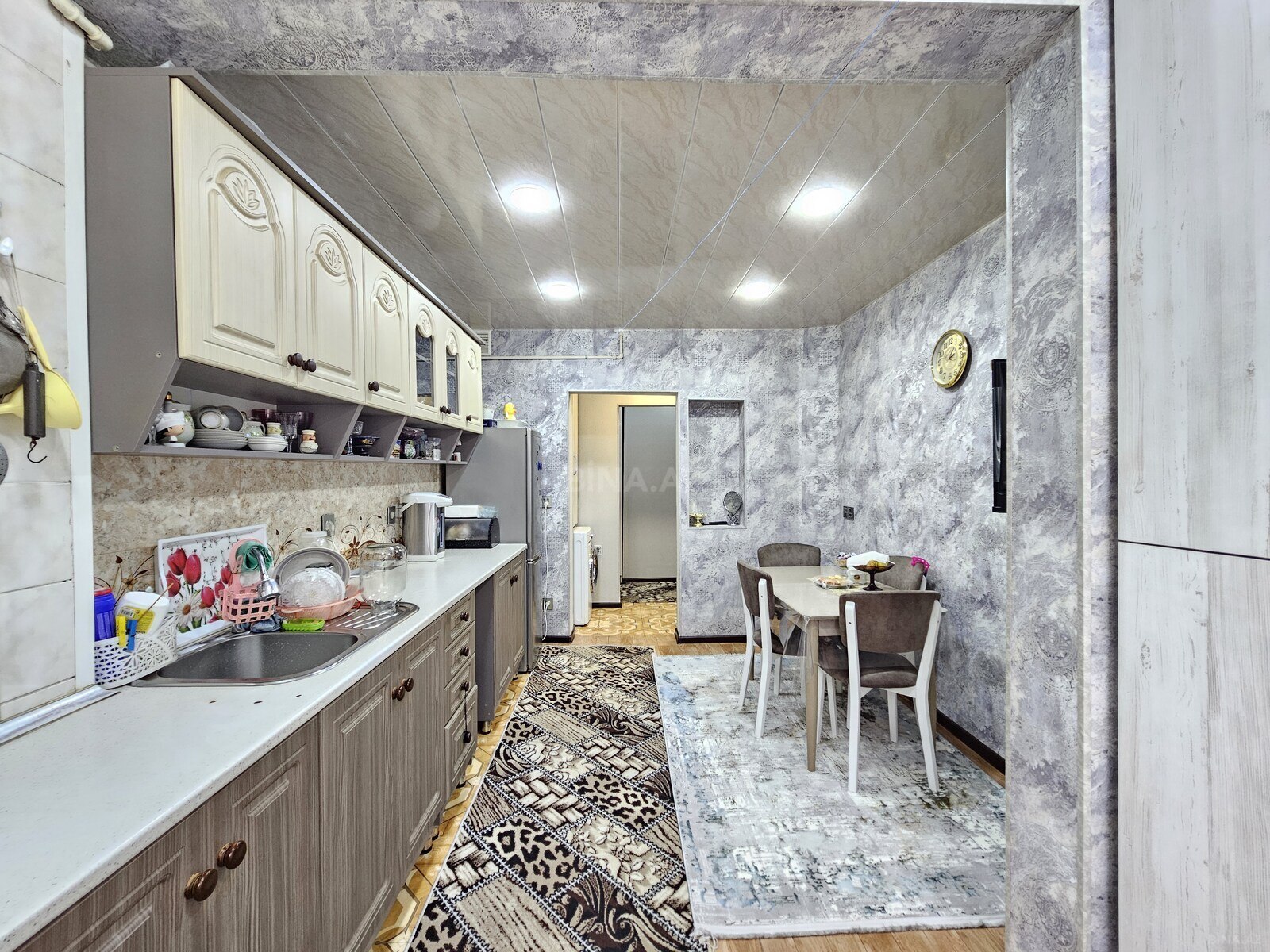 3 otaqlı Köhnə tikili, Yeni Yasamal q., Bakı