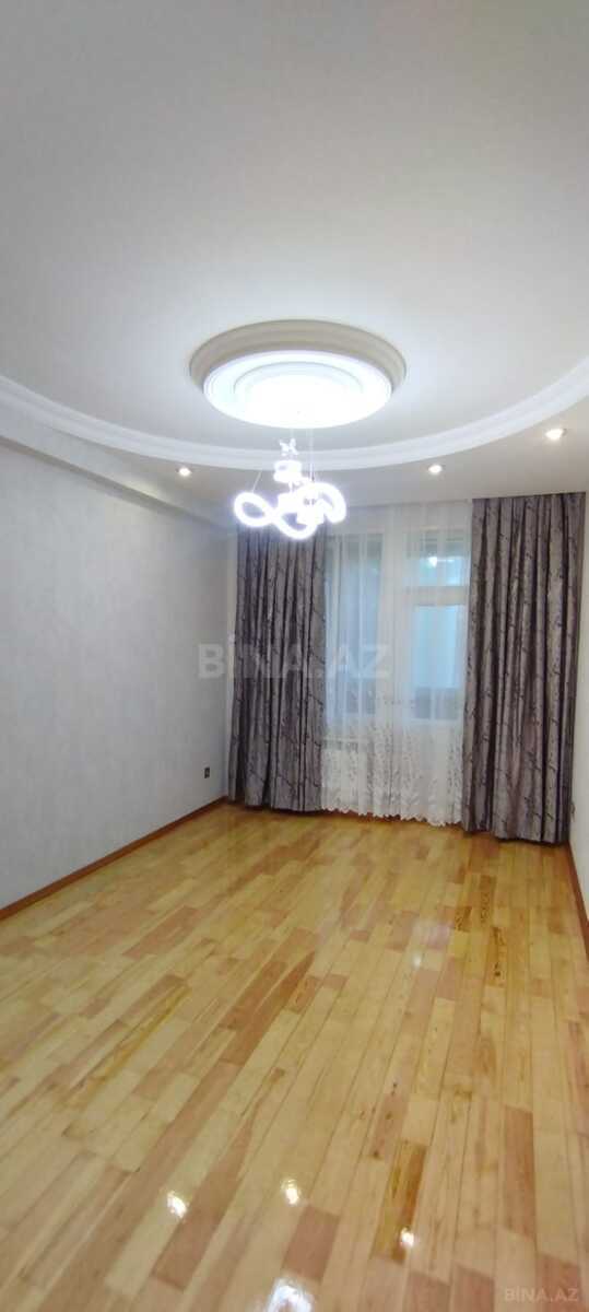 3 otaqlı Yeni tikili, Neftçilər m., Bakı