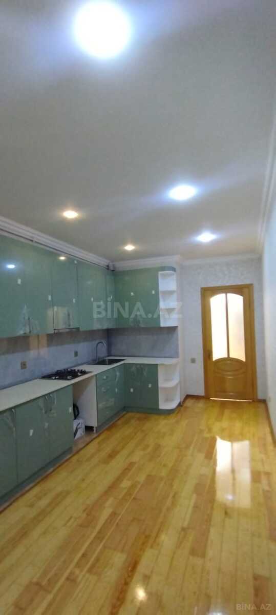 3 otaqlı Yeni tikili, Neftçilər m., Bakı