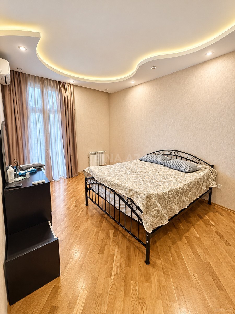 3 otaqlı Yeni tikili, 28 May m., Bakı