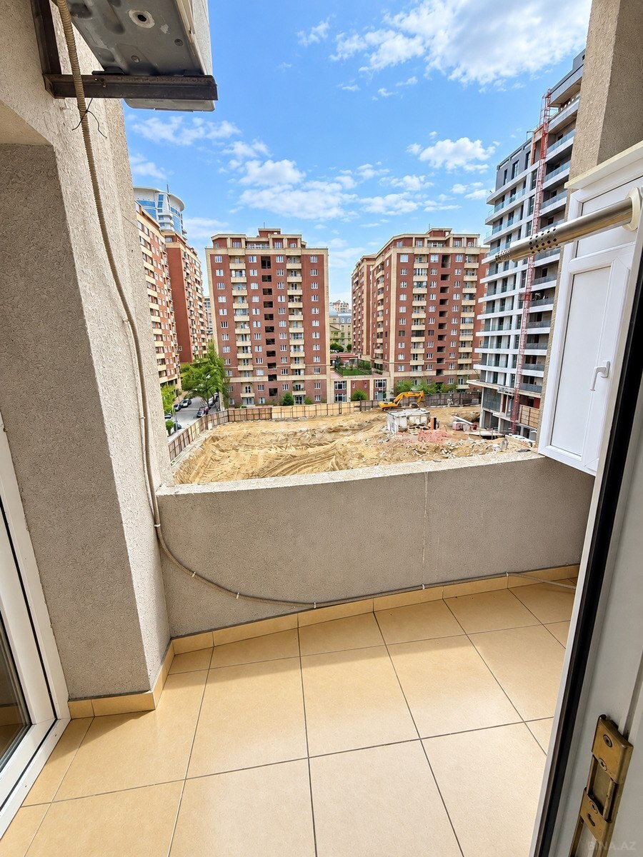 3 otaqlı Yeni tikili, 28 May m., Bakı