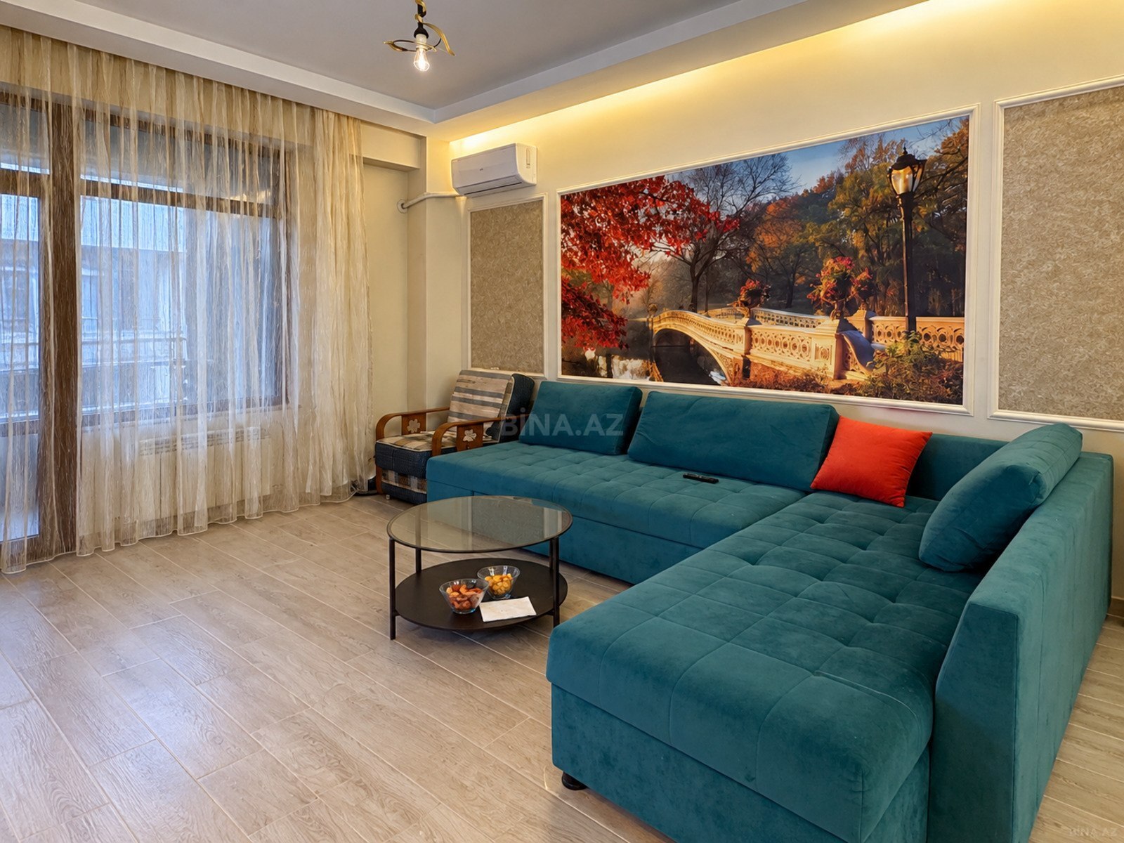 2 otaqlı Yeni tikili, 8 Noyabr m., Bakı