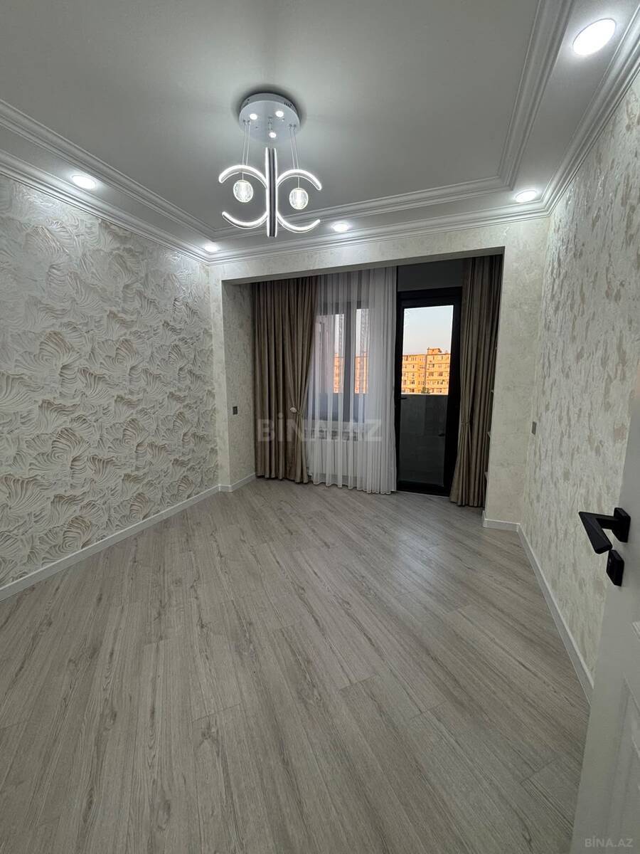 3 otaqlı Köhnə tikili, Xalqlar Dostluğu m., Bakı