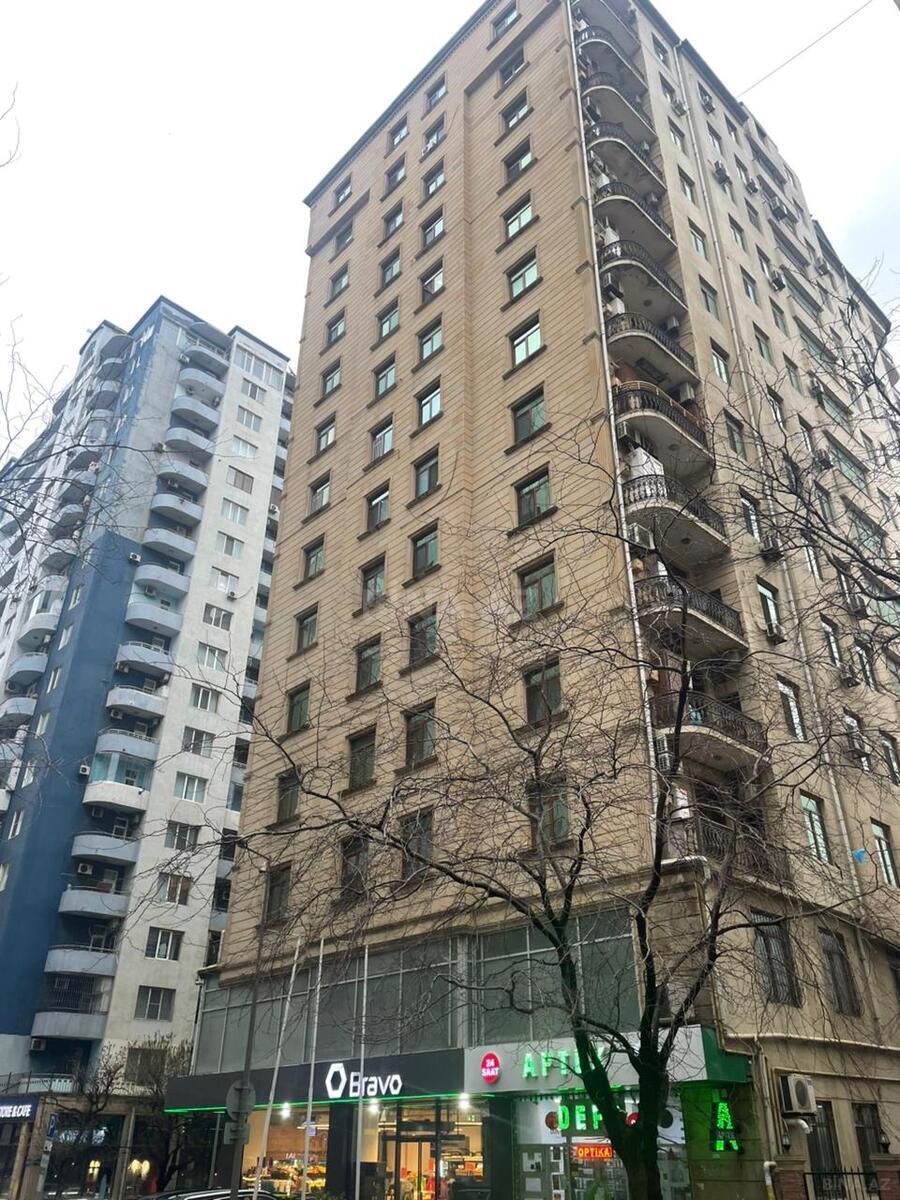 3 otaqlı Yeni tikili, Nizami m., Bakı