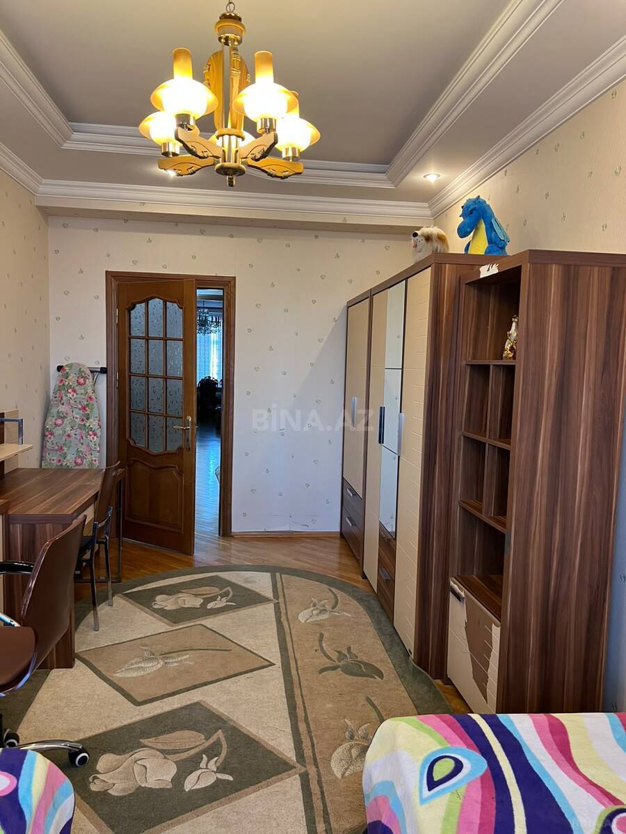 4 otaqlı Yeni tikili, Gənclik m., Bakı