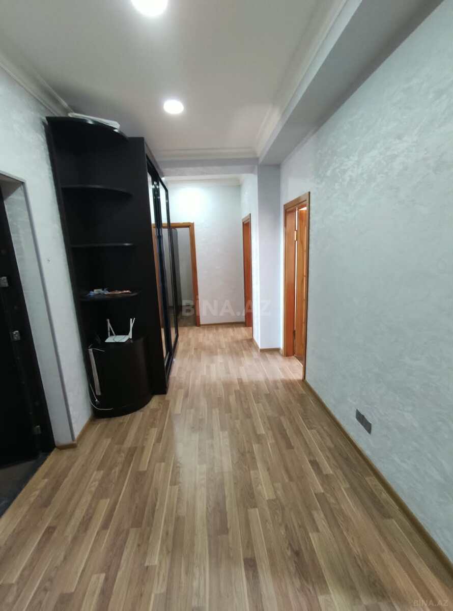 3 otaqlı Yeni tikili, İnşaatçılar m., Bakı