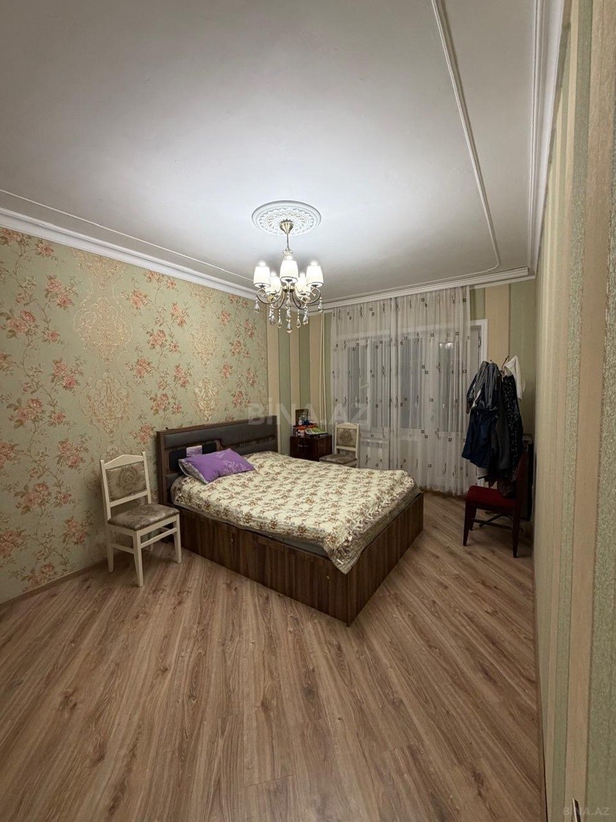 4 otaqlı Köhnə tikili, Azadlıq Prospekti m., Bakı