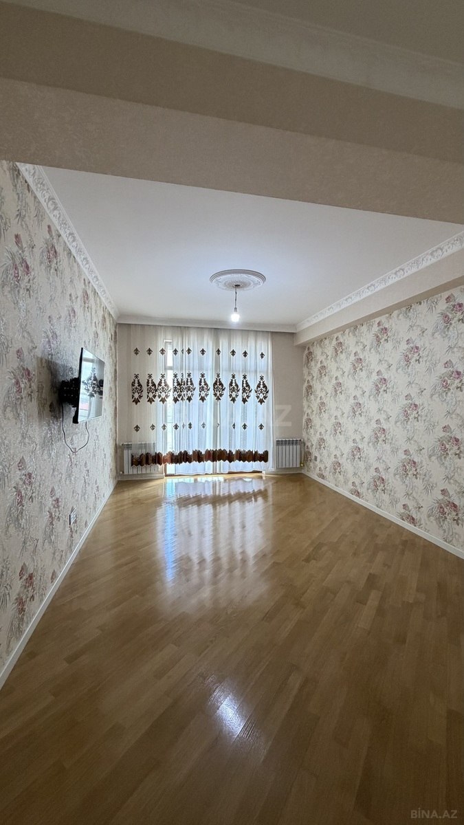 3 otaqlı Yeni tikili, Bakıxanov q., Bakı