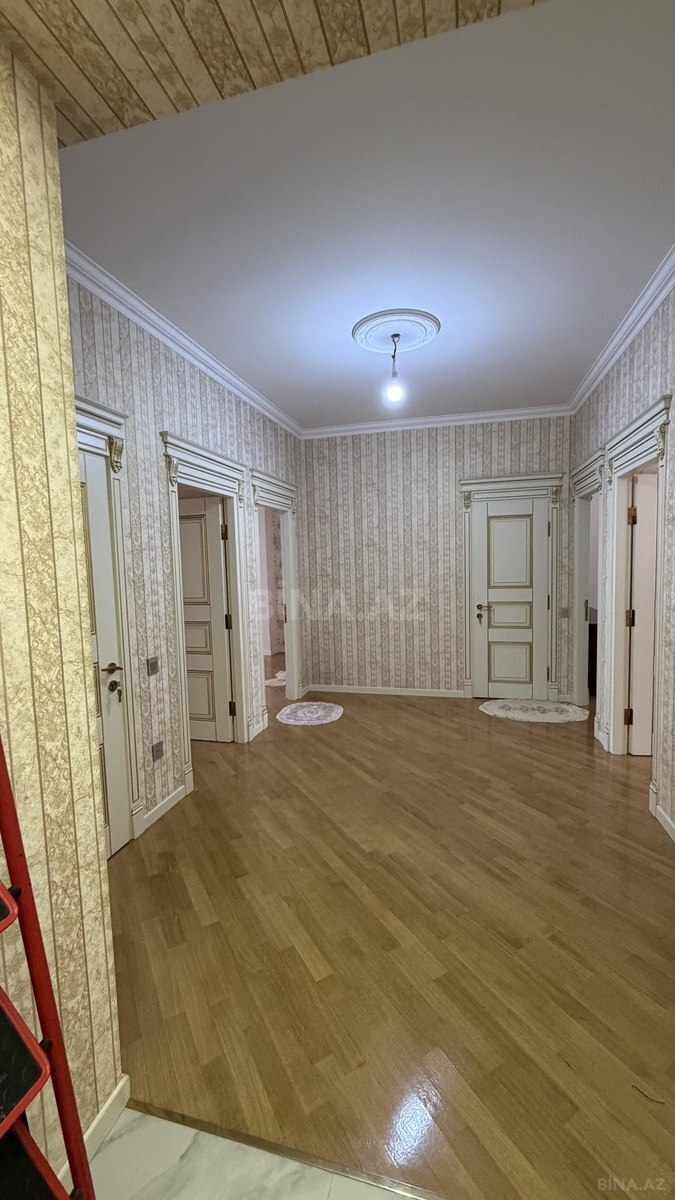 3 otaqlı Yeni tikili, Bakıxanov q., Bakı