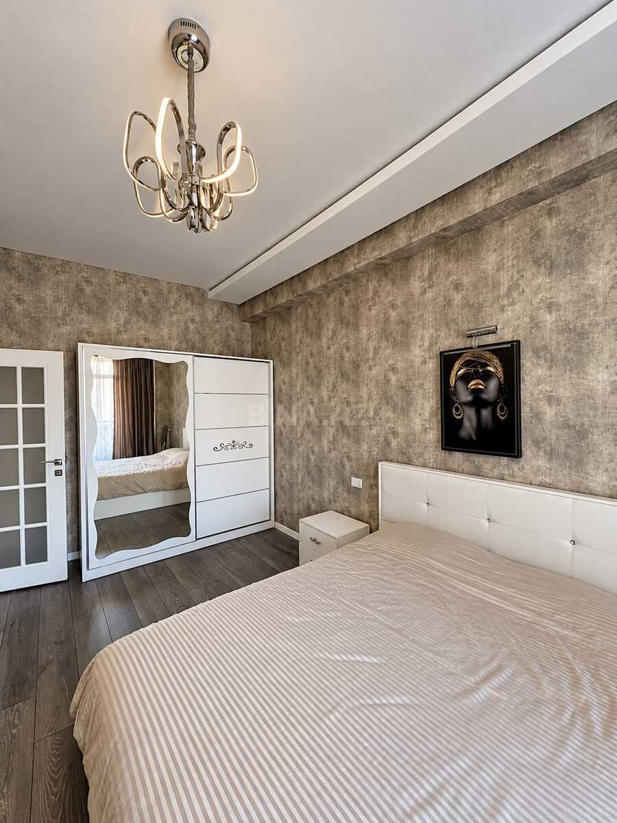 2 otaqlı Yeni tikili, Qara Qarayev m., Bakı