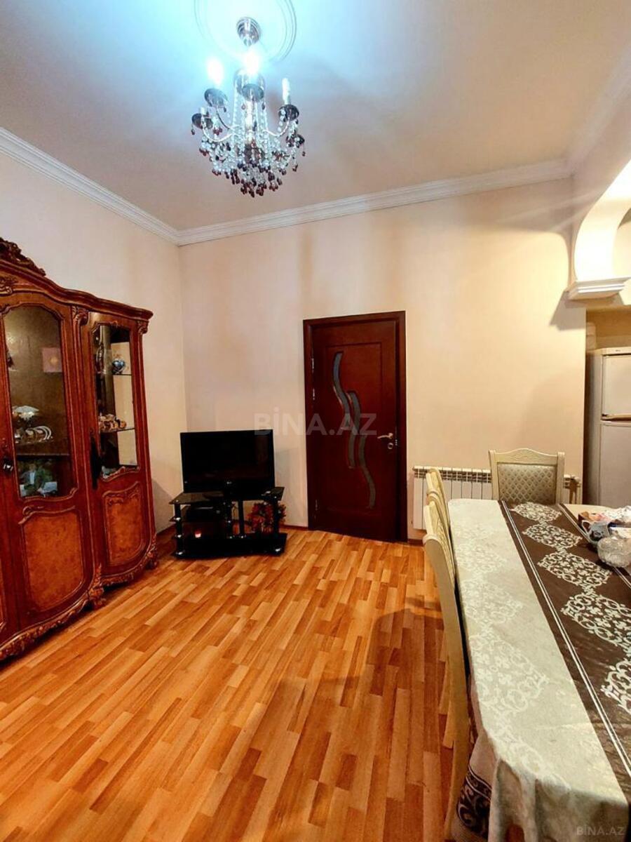 2 otaqlı Köhnə tikili, Sahil m., Bakı
