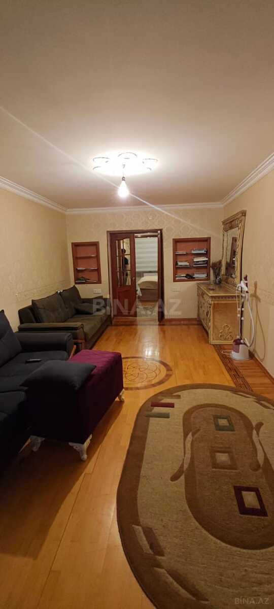 3 otaqlı Köhnə tikili, Gənclik m., Bakı