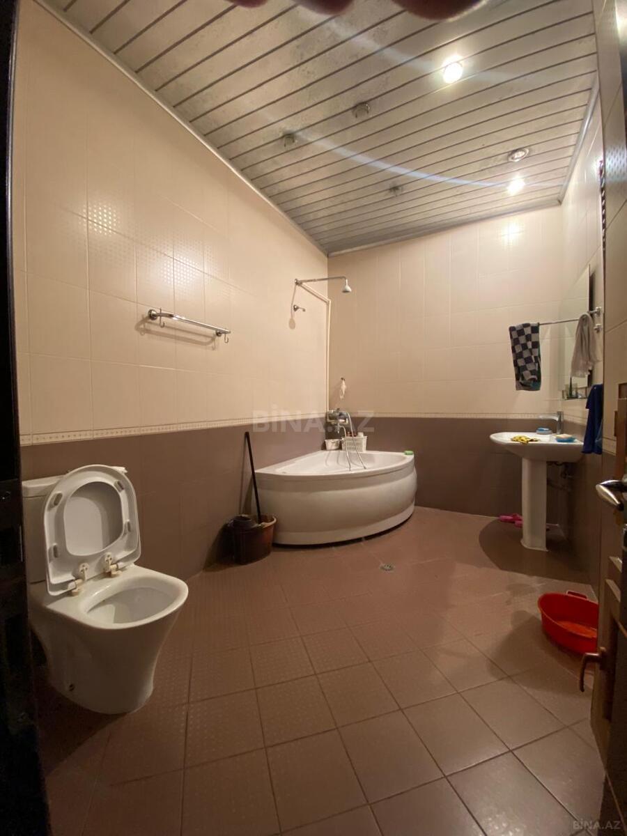 3 otaqlı Yeni tikili, 8 Noyabr m., Bakı