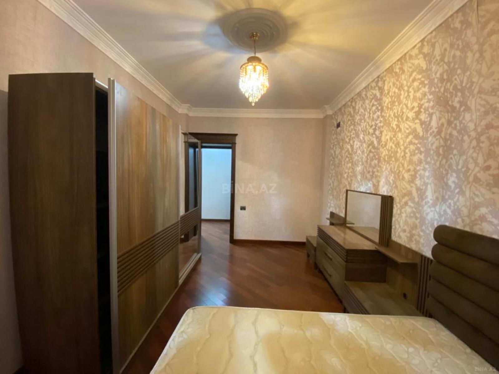 3 otaqlı Yeni tikili, İnşaatçılar m., Bakı