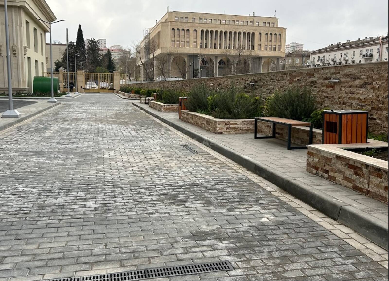 3 otaqlı Yeni tikili, Elmlər Akademiyası m., Bakı