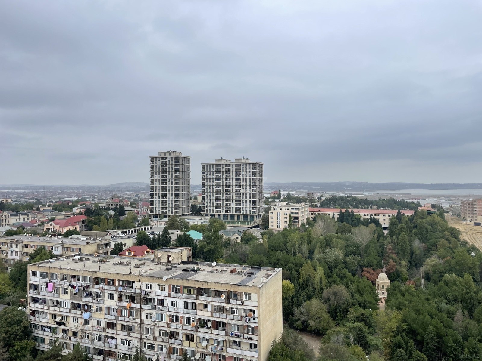 3 otaqlı Yeni tikili, 7-ci mikrorayon q., Bakı