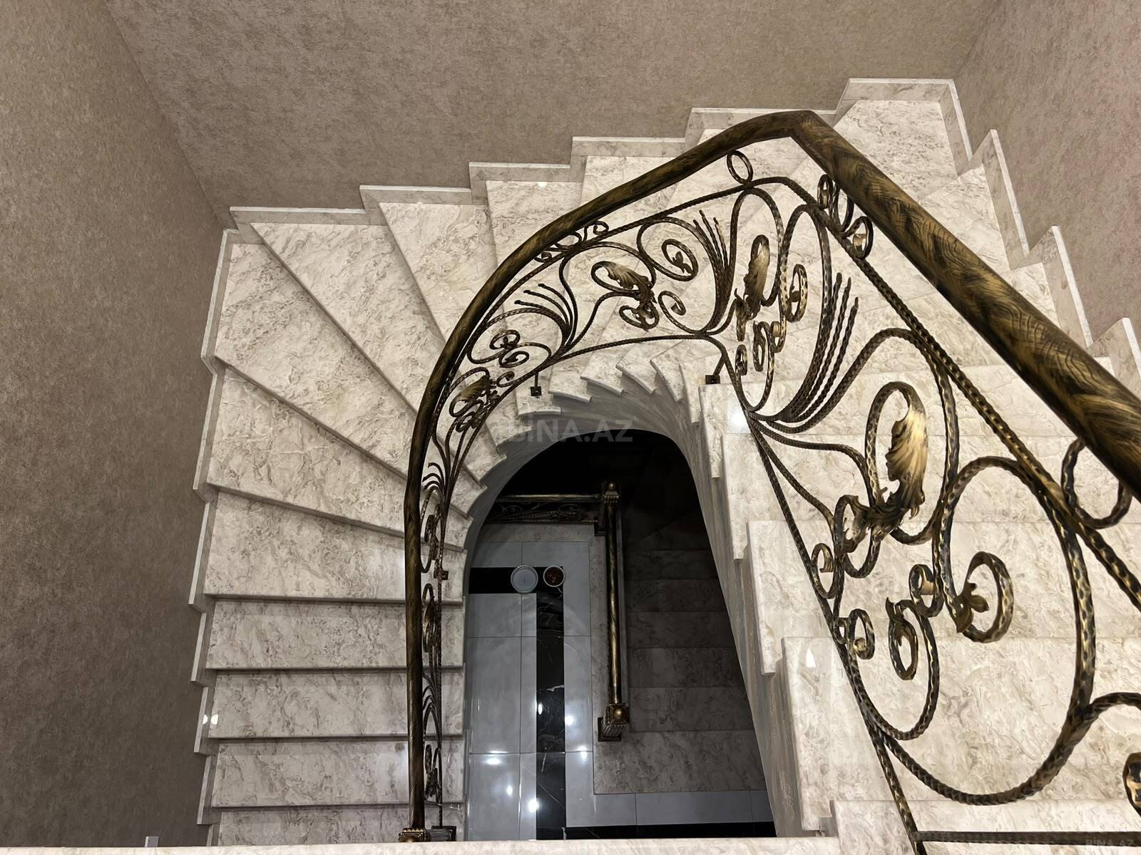 6 otaqlı Həyət evi/Bağ evi, Həzi Aslanov q., Bakı
