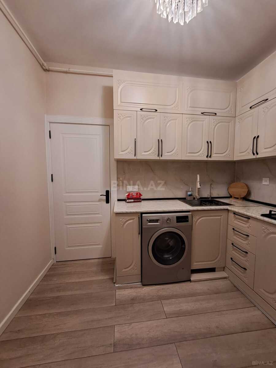 2 otaqlı Köhnə tikili, Azadlıq Prospekti m., Bakı