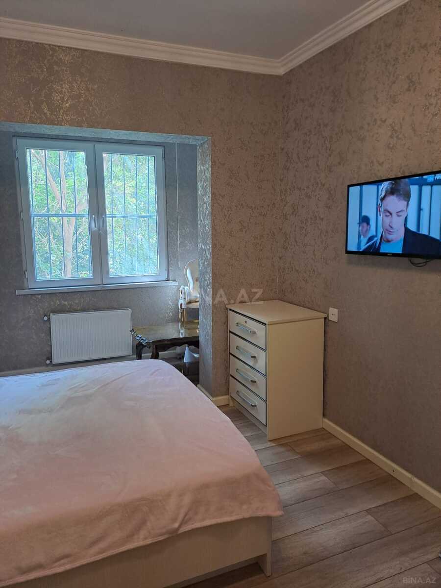 2 otaqlı Köhnə tikili, Azadlıq Prospekti m., Bakı