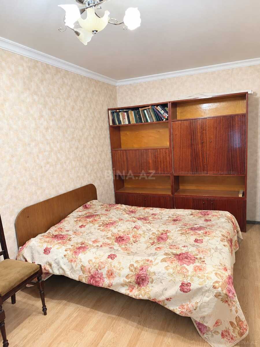 2 otaqlı Köhnə tikili, İnşaatçılar m., Bakı