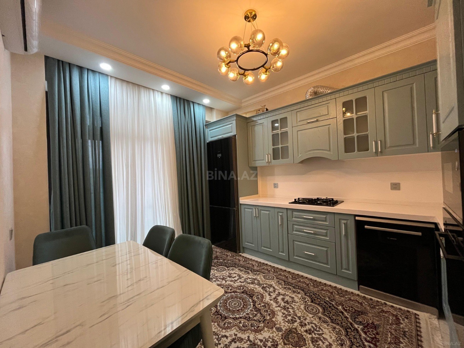 3 otaqlı Yeni tikili, 8 Noyabr m., Bakı