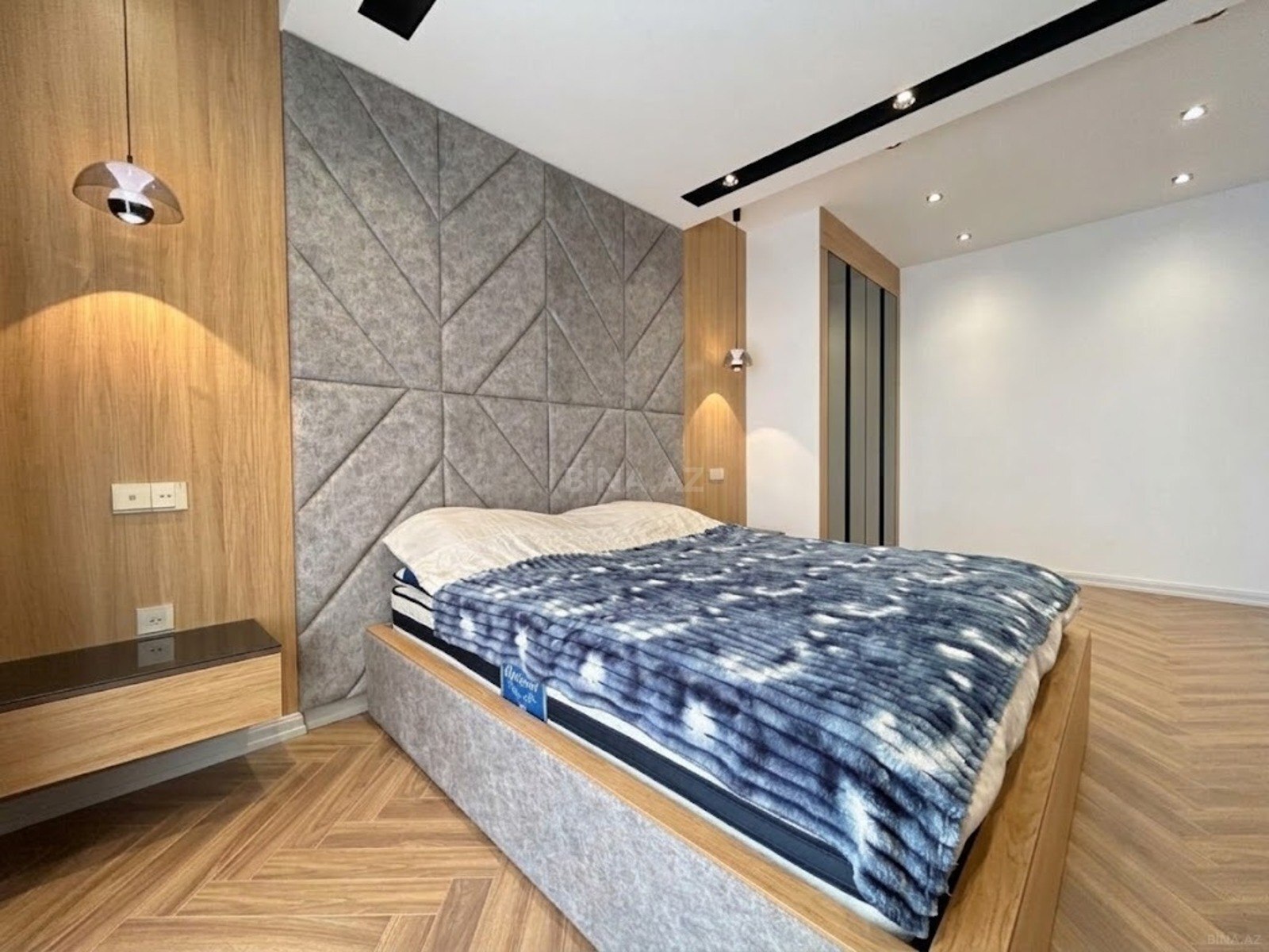 3 otaqlı Yeni tikili, 8 Noyabr m., Bakı