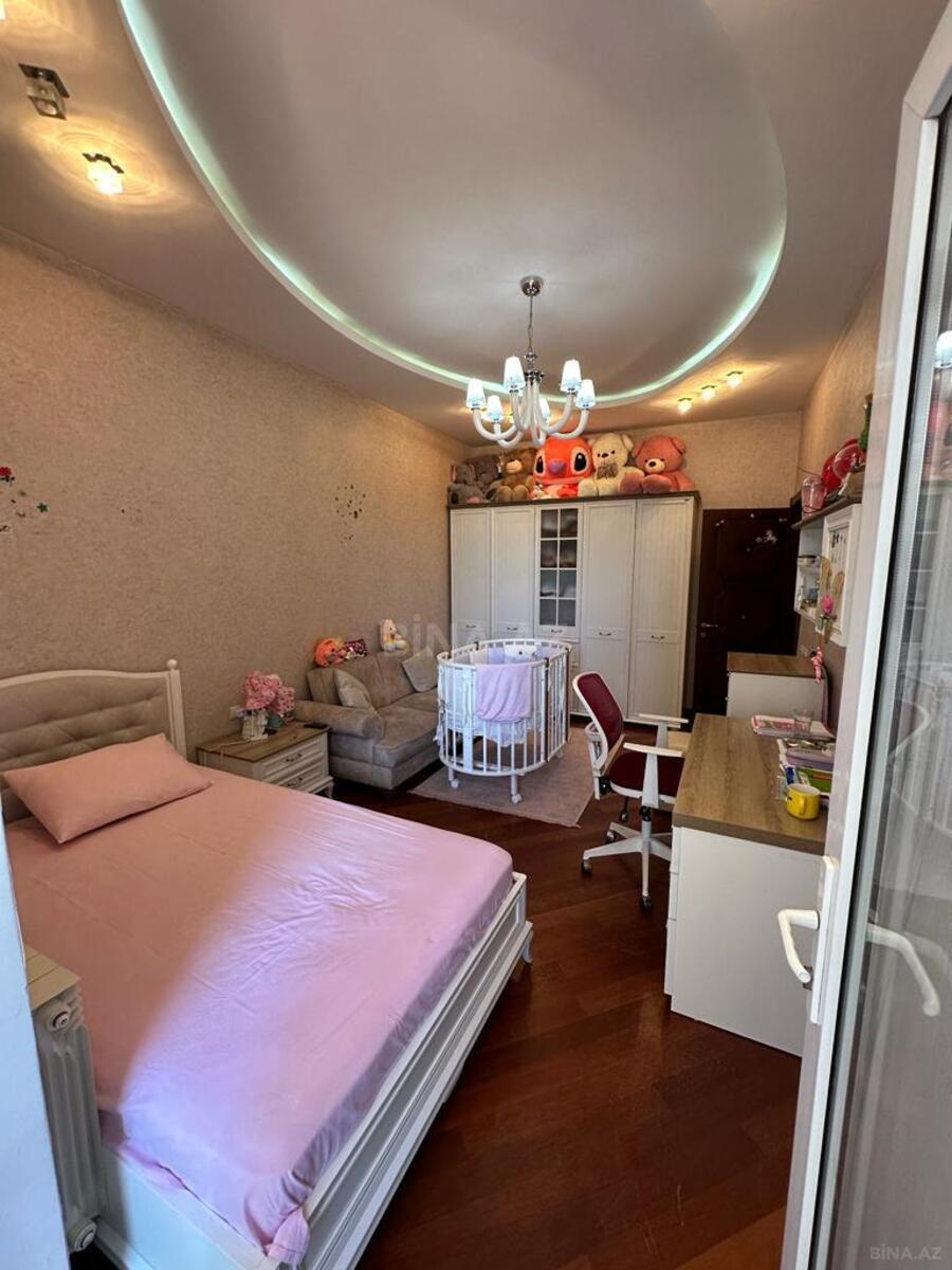 4 otaqlı Yeni tikili, 28 May m., Bakı