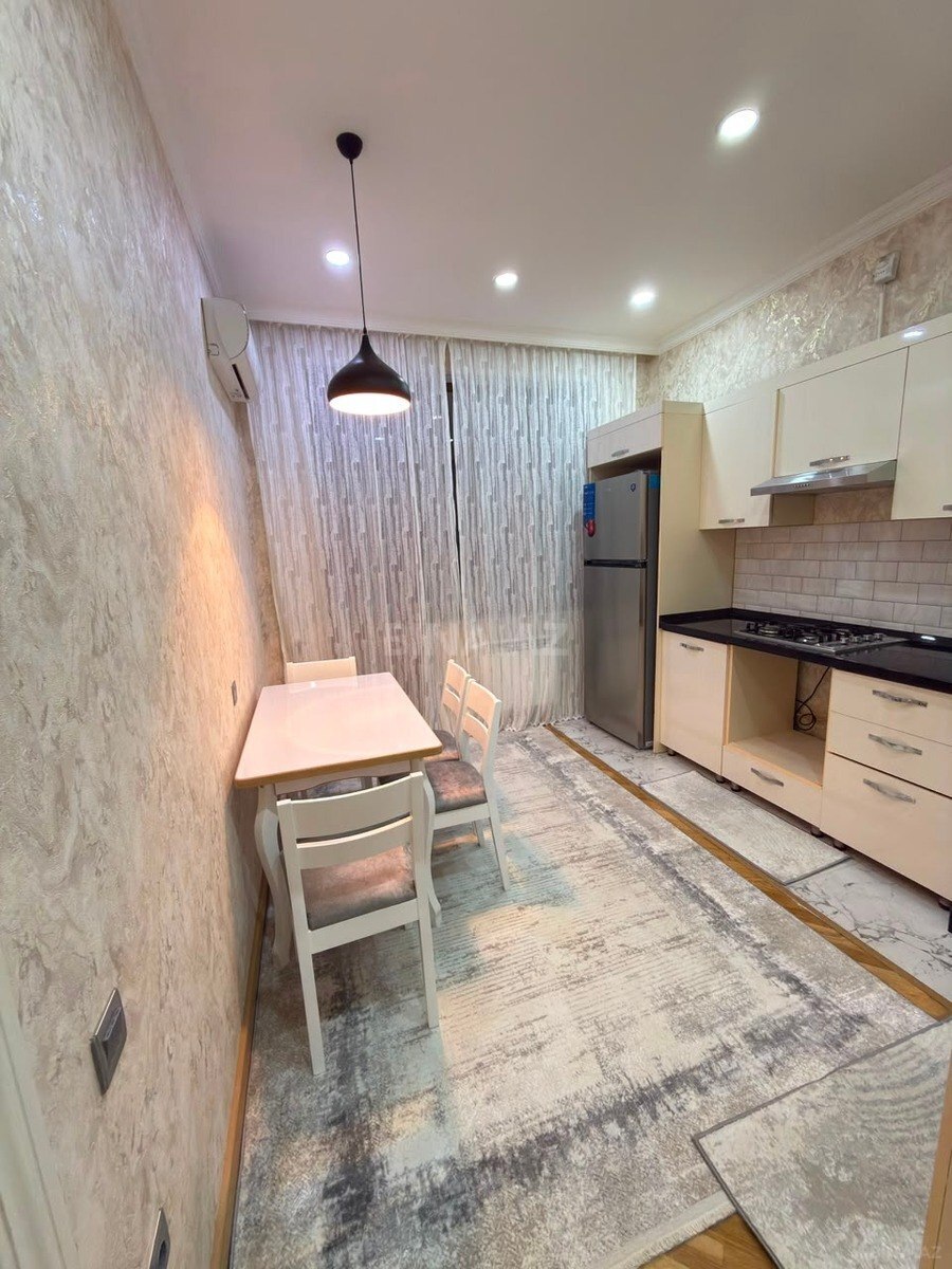 2 otaqlı Yeni tikili, Bakıxanov q., Bakı