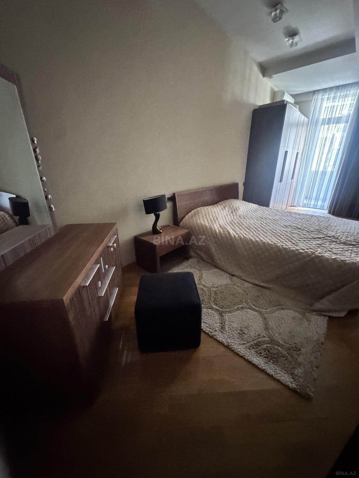 3 otaqlı Yeni tikili, 28 May m., Bakı