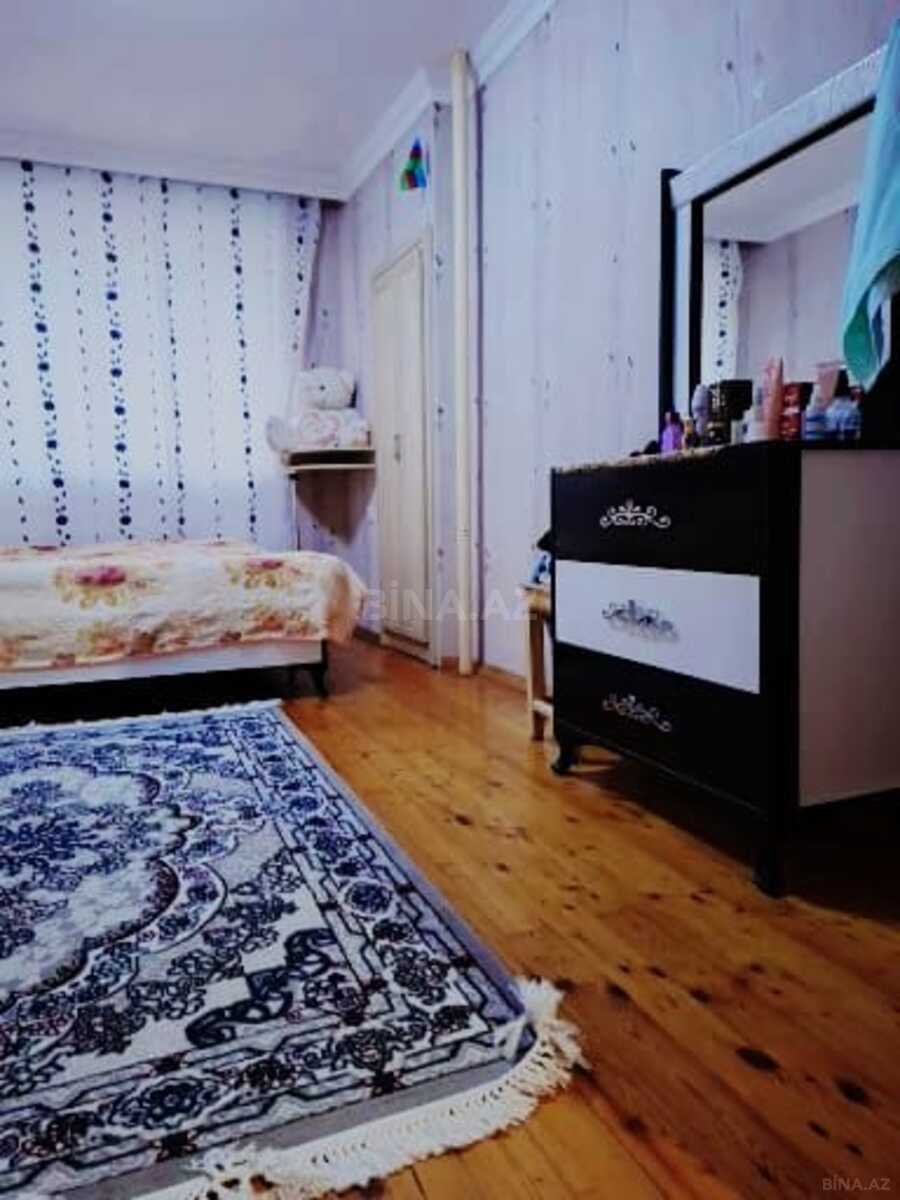3 otaqlı Köhnə tikili, Həzi Aslanov m., Bakı